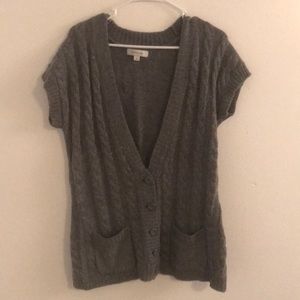 Long v-neck cardigan sweater